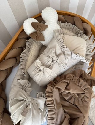 🤎 Neutrálna harmónia pre bábätko 🤍 Výbavička, ktorá nikdy nevyjde z módy – jemné béžové a hnedé odtiene, ktoré pôsobia...